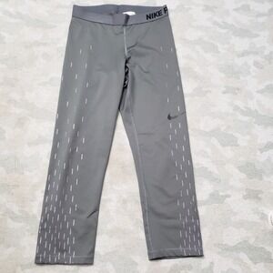 Nike Pro Capri Pants Womens Medium Gray Dri-Fit Pull On Gym Fitness Yoga